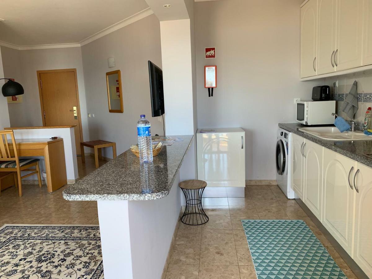 Panoramic Apartment In Portimao: Ocean View, Wifi Eksteriør billede